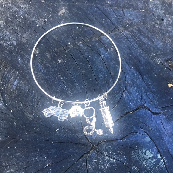 Thanks giving Nurse/Doctor charm bracelet - Picture 6 of 6